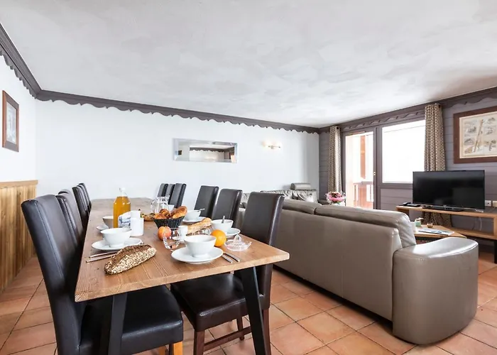 Aparthotel Des Neiges Plein Sud 4*